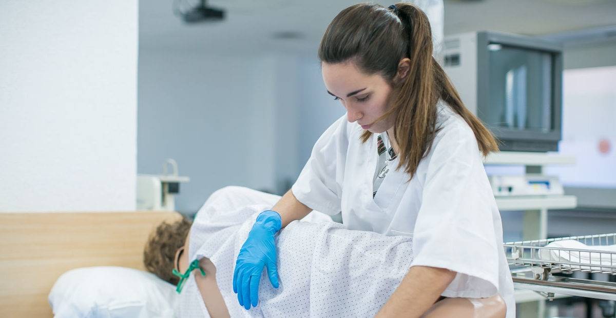¿Cómo se calcula la nota de corte del Grado en Enfermería 2021?